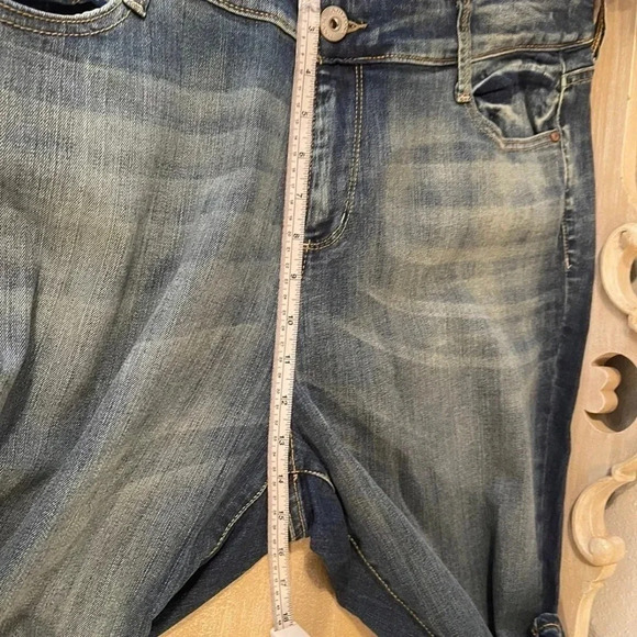 Arizona curvy super skinny high rise plus size jeans. - Picture 5 of 10